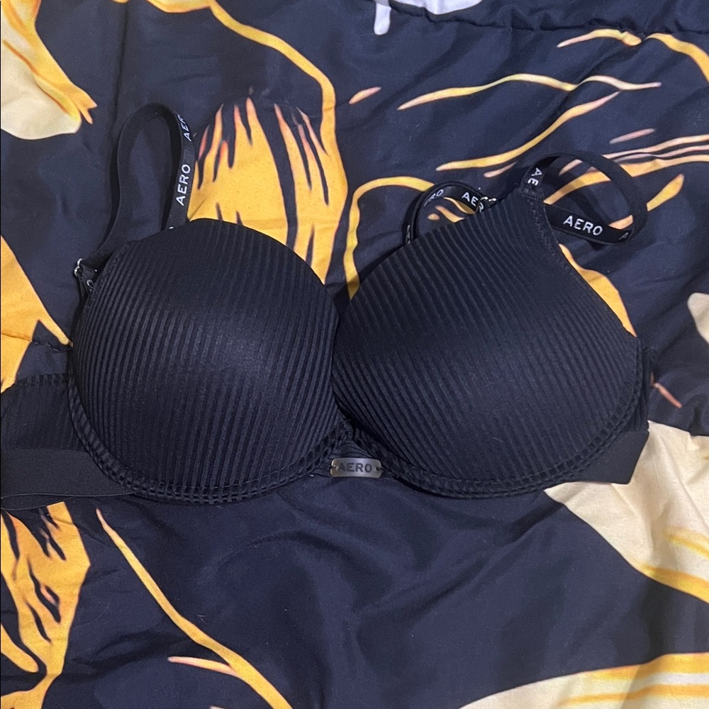 Black Ribbed Bra
